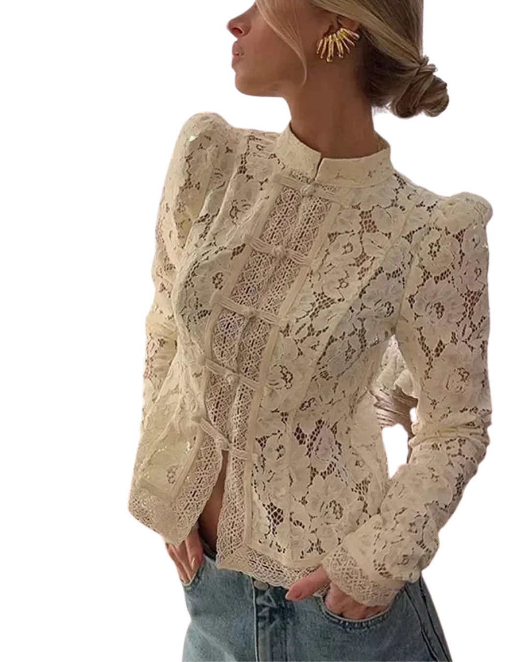 Amoura Lace