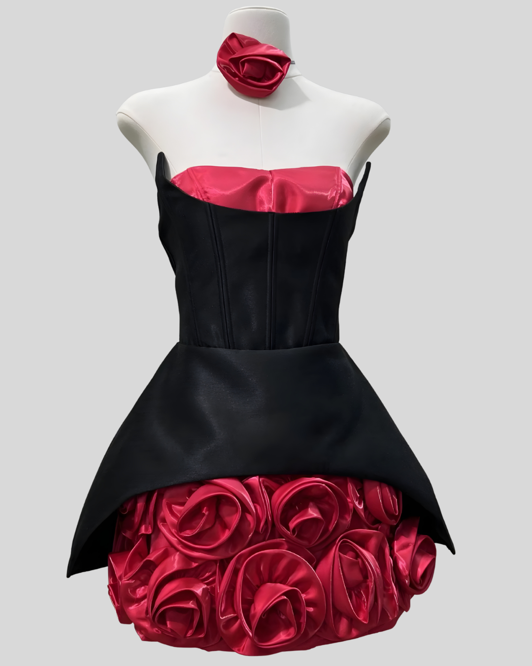 Vérité Contrast Gown