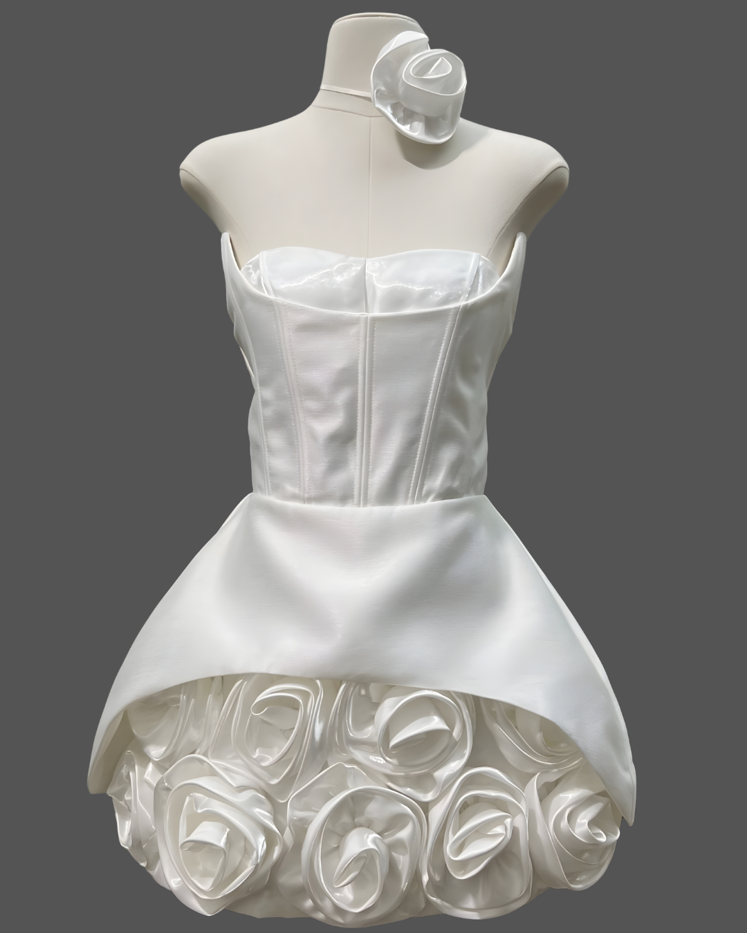 Vérité Contrast Gown