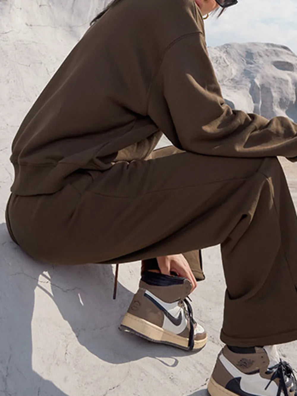 e3bc4d5a-36d0-40de-b609-3016bf45e5af-Max